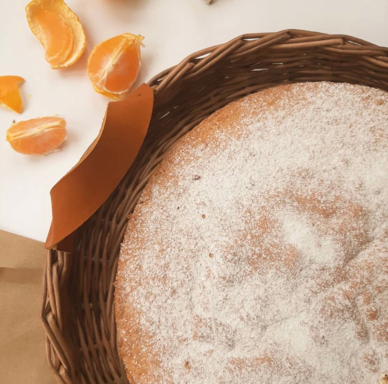 Wicker tray with leather handles